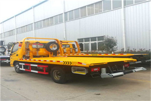 秀英区附近拖车救援搭电